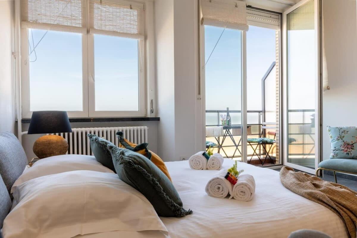 Huswell - Beautiful Spacious Studio With Frontal Sea View 크노케-하이스트 외부 사진